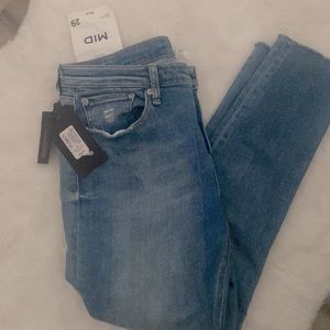 Brand New Pair of Rag & Bone Jeans Size 29 (8-10)